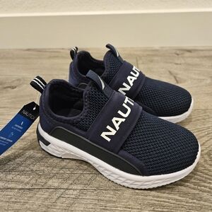 Nautica Dark Blue Slip-On Sneakers Boys Size 9 NWT